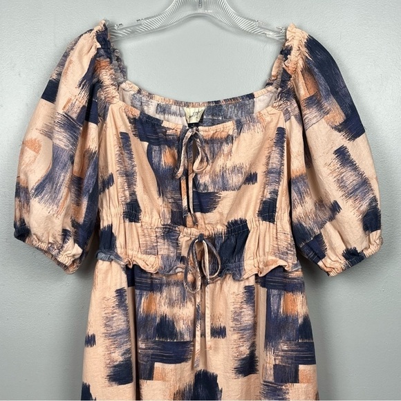 Universal Thread 100% cotton puff sleeve peach & blue midi dress, small. - Picture 4 of 10